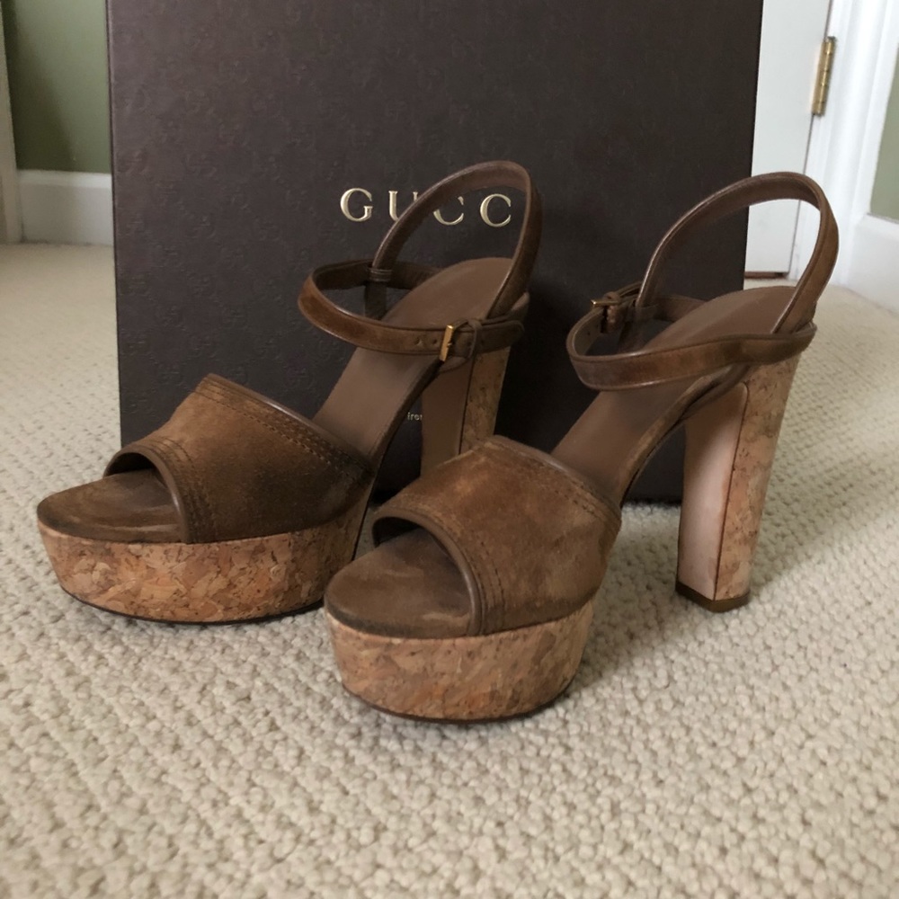 GUCCI NAPPA CHARLOTTE ACERO SUEDE SOFTY SANDAL
